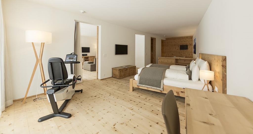 Relais & Chateaux In Lain Hotel Cadonau Brail Экстерьер фото