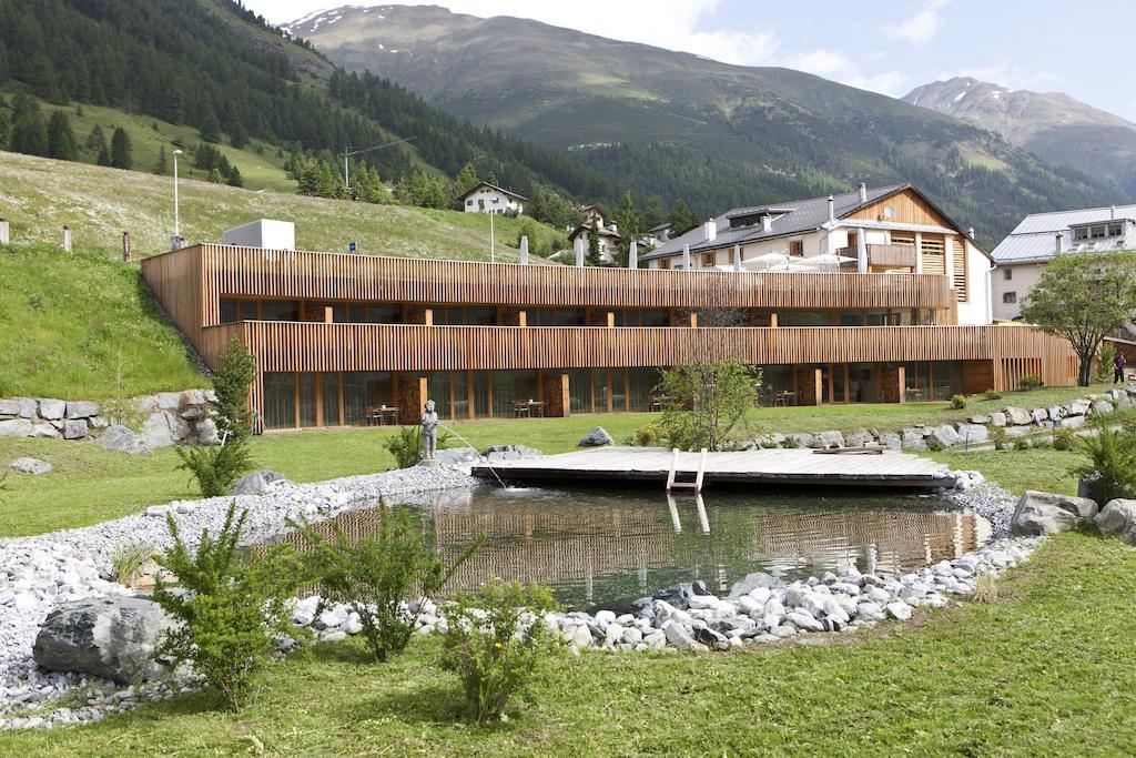Relais & Chateaux In Lain Hotel Cadonau Brail Экстерьер фото