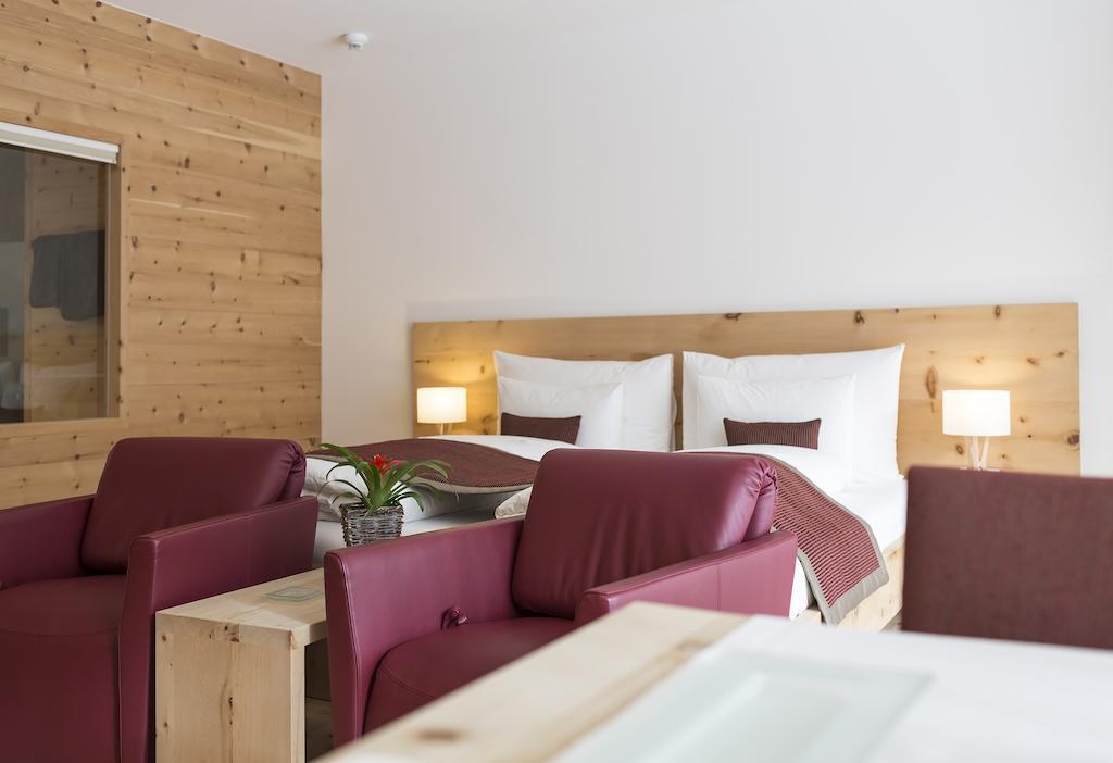 Relais & Chateaux In Lain Hotel Cadonau Brail Экстерьер фото